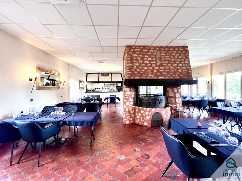 Local commercial - 545 m²