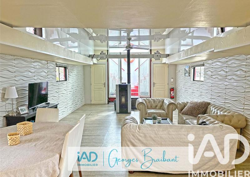 Maison - 180 m² - 6 pièces