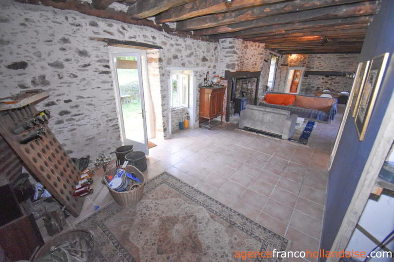 Maison - 150 m² - 3 pièces