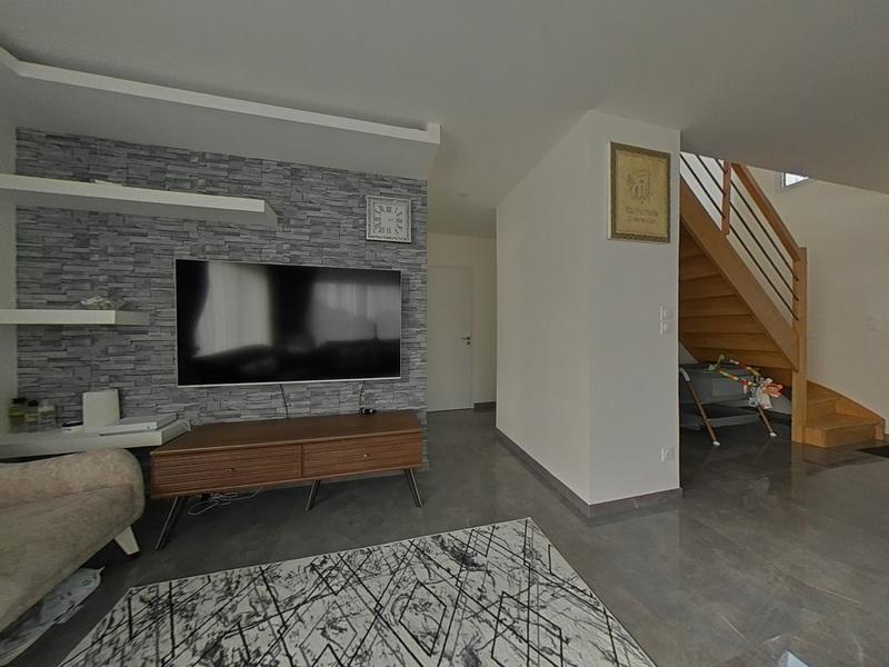 Maison - 113 m² - 5 pièces