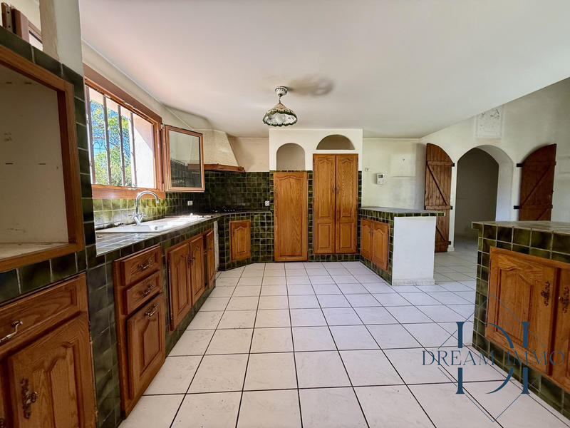 Maison - 146 m² - 5 pièces