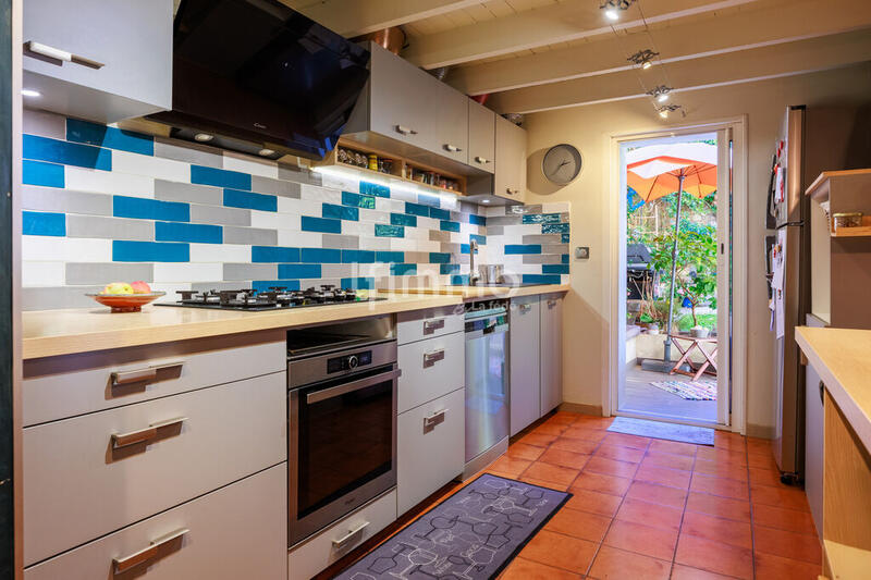 Maison - 185 m² - 6 pièces