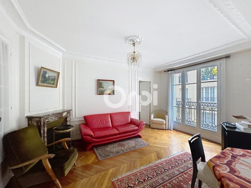 Appartement - 100 m² - 5 pièces