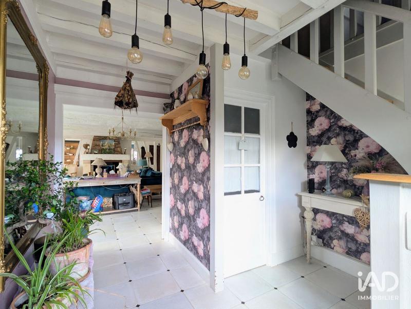 Maison - 249 m² - 7 pièces