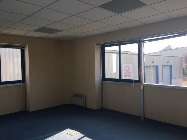 Local commercial - 1 459 m²