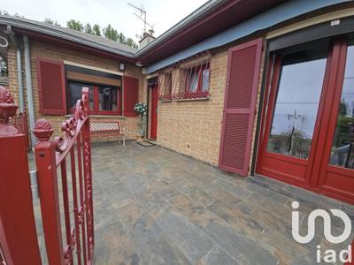 Maison - 107 m² - 6 pièces