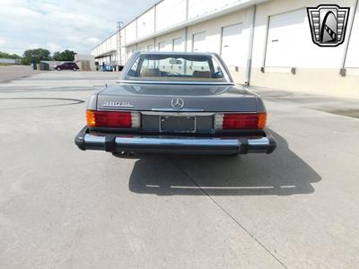 Mercedes Classe Sl Moteur V8 de 3,8 l