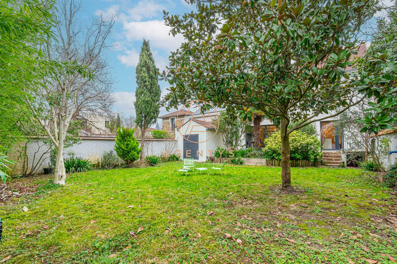 Maison contemporaine - 160 m² - 7 pièces