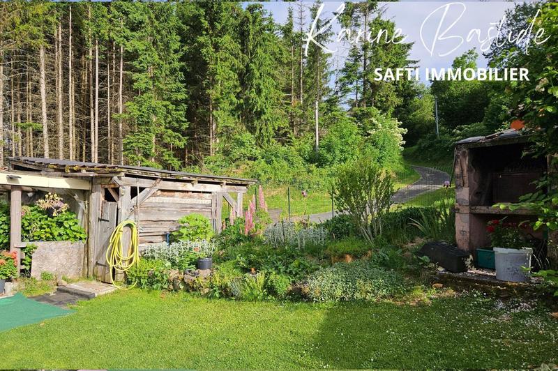 Maison - 245 m² - 10 pièces