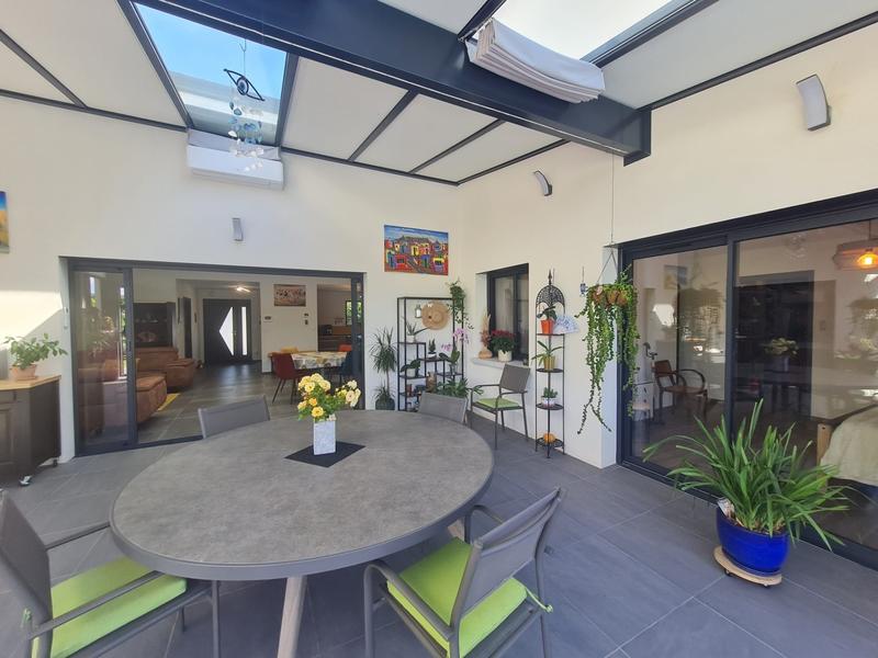 Maison d'architecte - 203 m² - 7 pièces