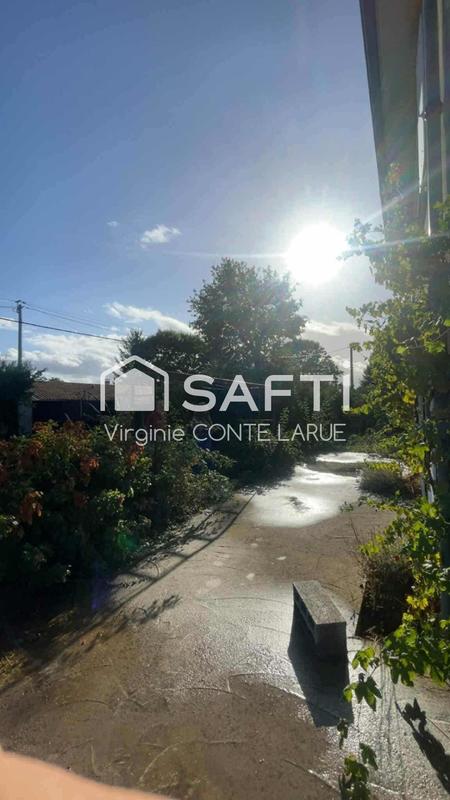 Maison - 228 m² - 6 pièces