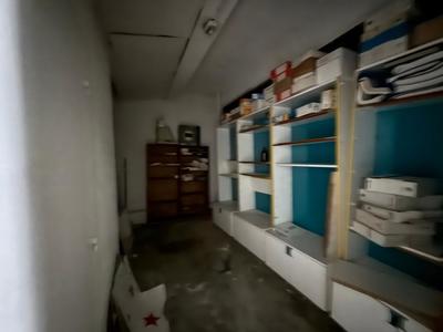 Local commercial - 93 m²