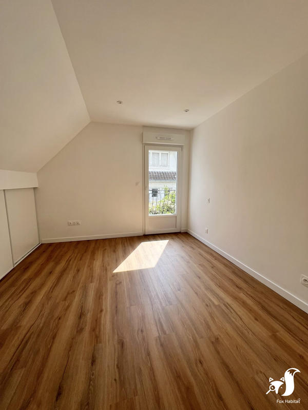 Maison - 137 m² - 6 pièces