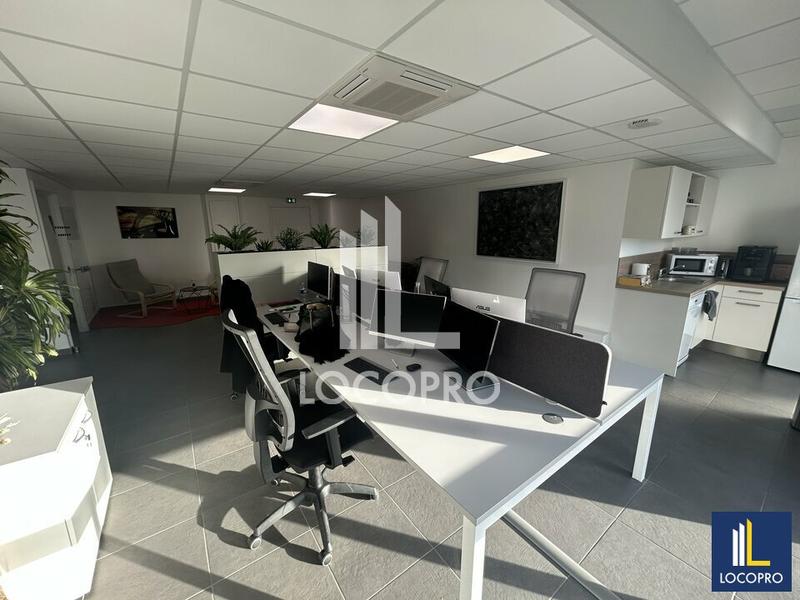 Bureau - 128 m²