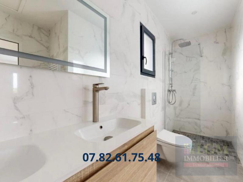 Maison - 99 m² - 5 pièces