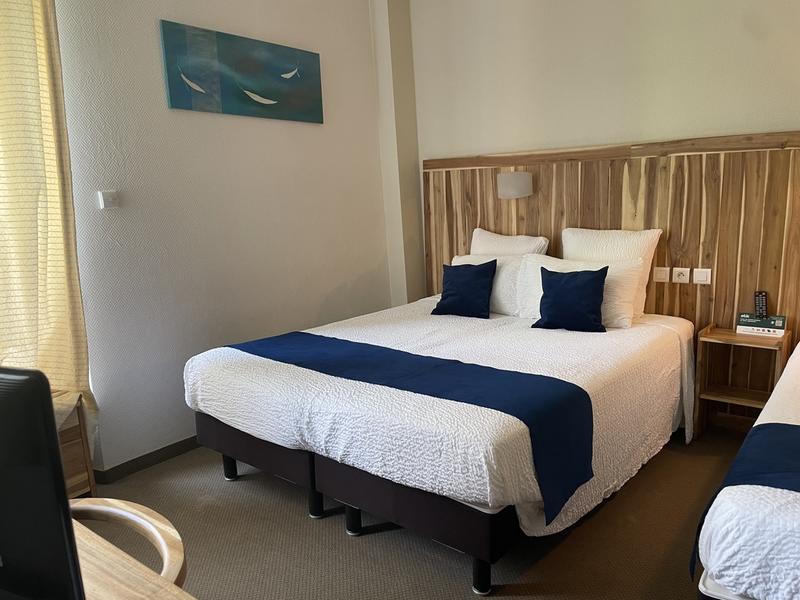 Fonds de commerce - 1 350 m²