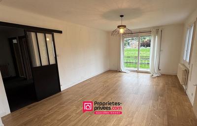 Maison - 157 m² - 7 pièces