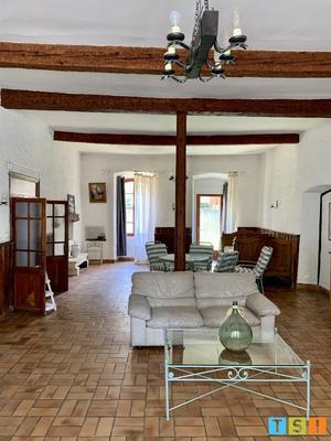 Appartement - 133 m² - 3 pièces