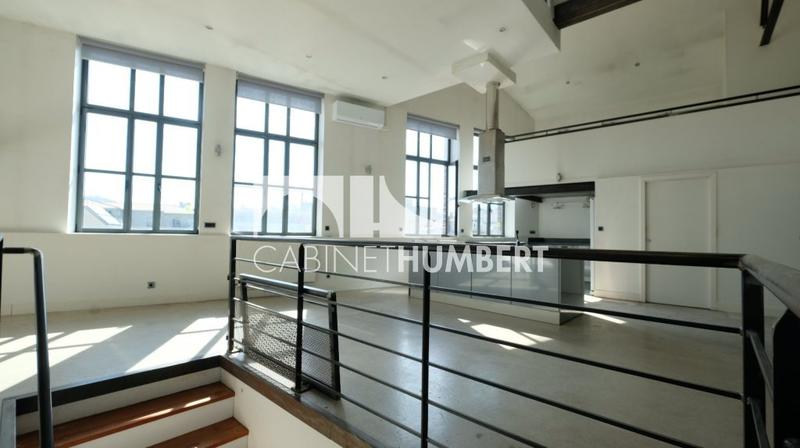 Loft - 177 m² - 5 pièces