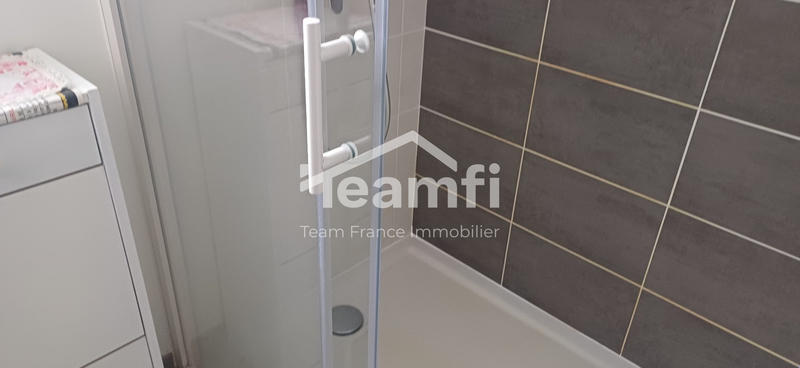 Appartement - 76 m² - 3 pièces