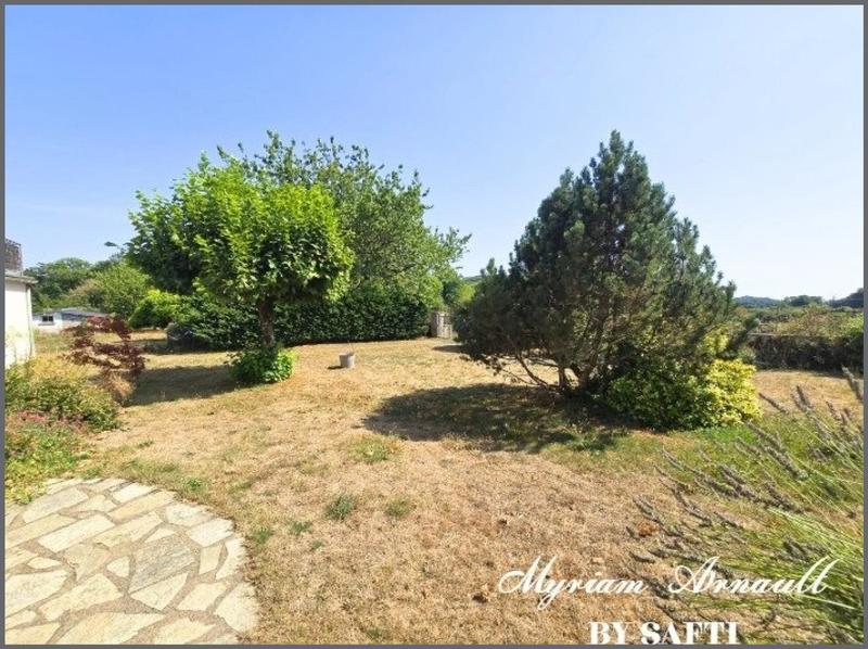 Maison - 189 m² - 9 pièces