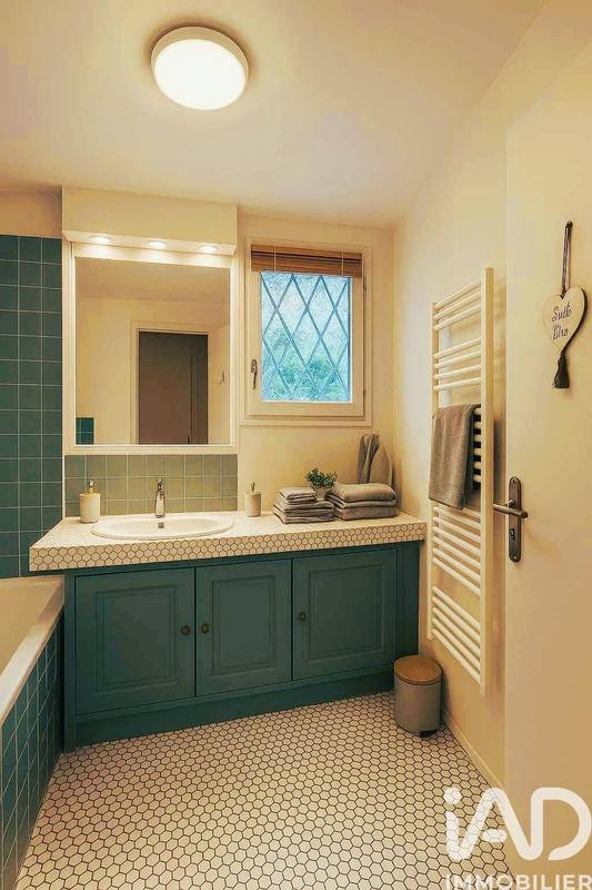 Maison - 124 m² - 7 pièces