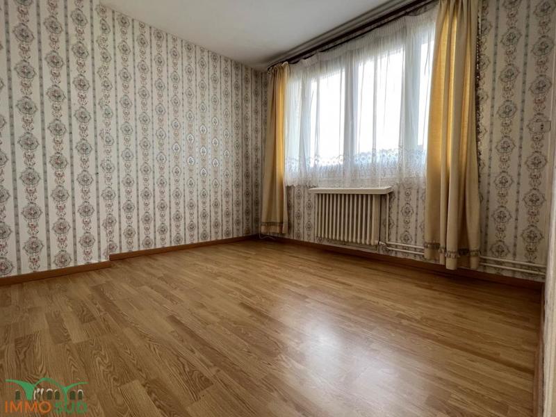 Maison - 100 m² - 6 pièces