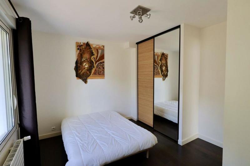 Maison - 208 m² - 7 pièces