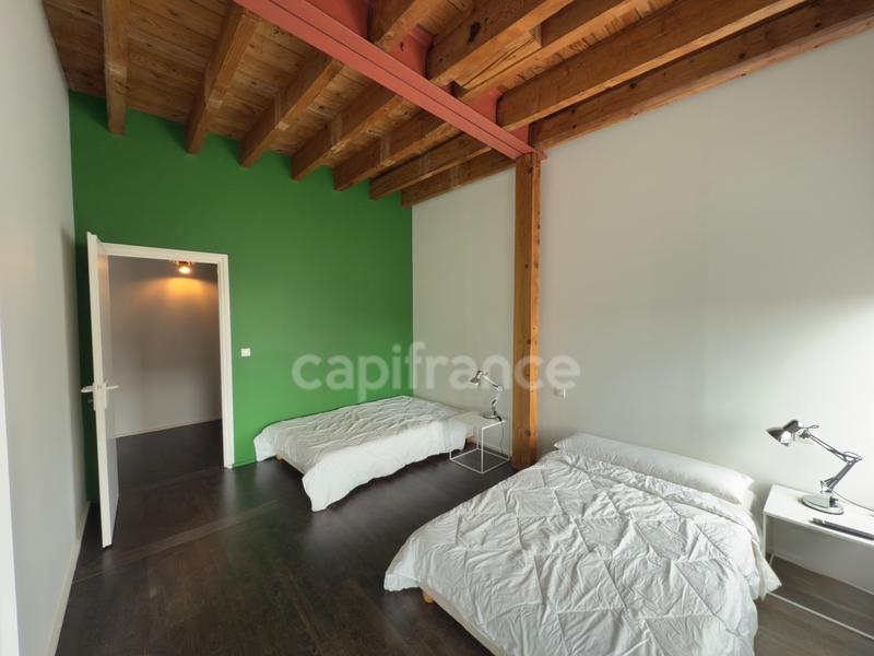 Maison bourgeoise - 596 m² - 5 pièces