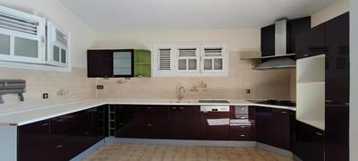 Appartement - 198 m² - 4 pièces