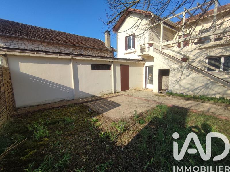 Appartement - 129 m² - 2 pièces