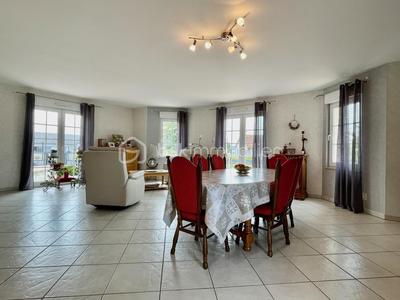 Pavillon - 133 m² - 6 pièces