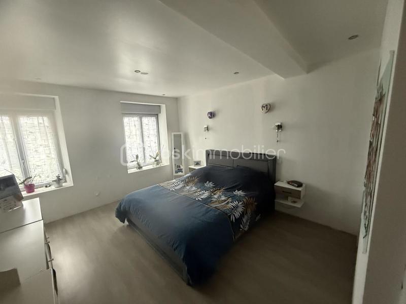 Demeure - 139 m² - 6 pièces