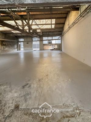 Bureau - 1 949 m² - 10 pièces