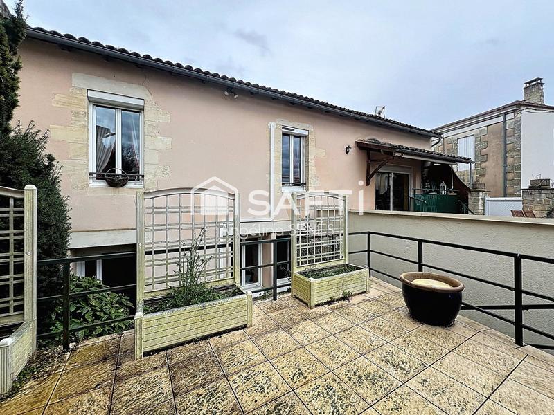 Maison - 228 m² - 8 pièces