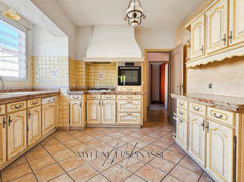 Maison - 168 m² - 4 pièces