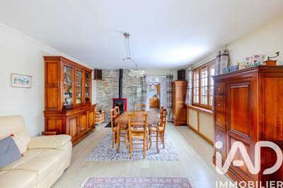 Maison - 123 m² - 6 pièces