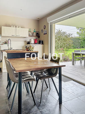 Maison - 171 m² - 7 pièces