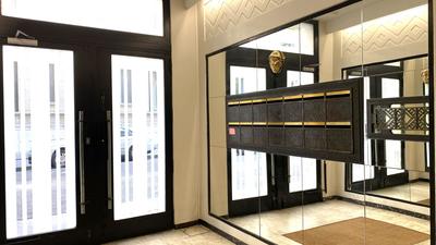 Appartement - 165 m² - 6 pièces