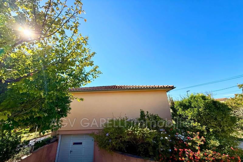 Villa - 101 m² - 6 pièces