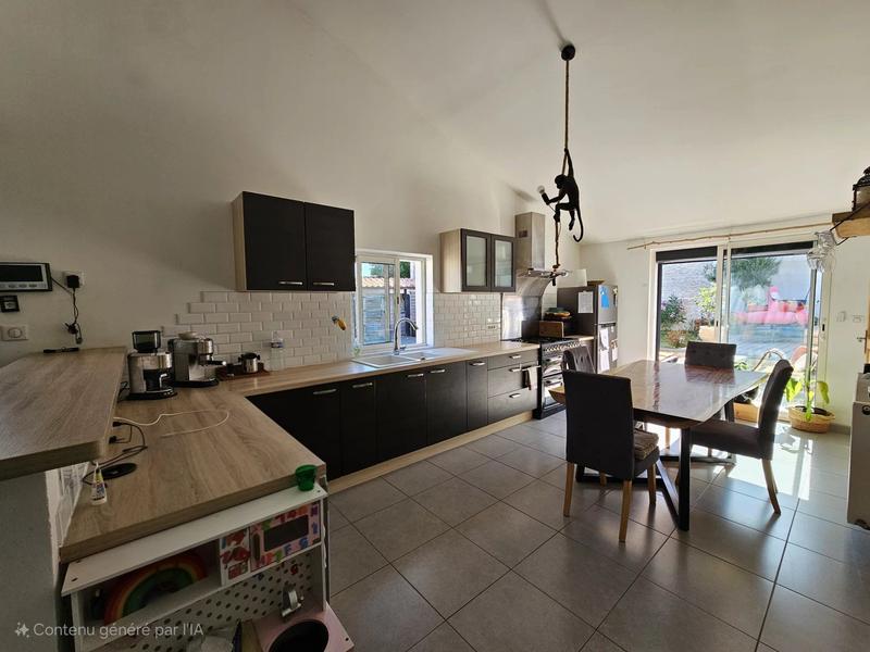 Maison - 157 m² - 9 pièces