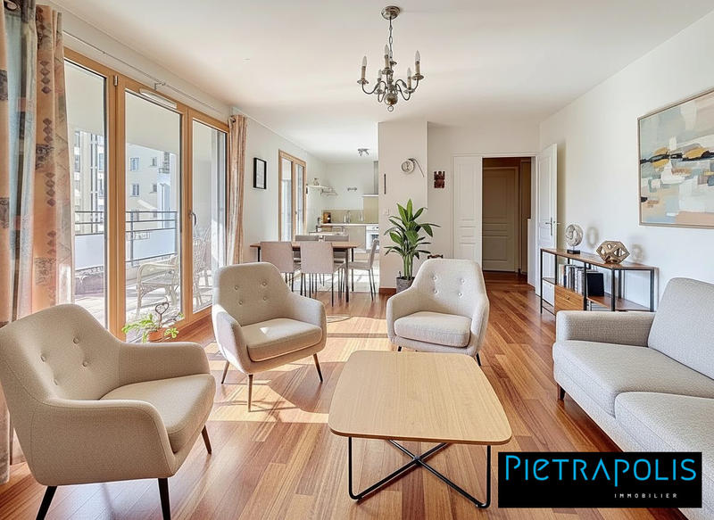 Appartement - 71 m² - 3 pièces