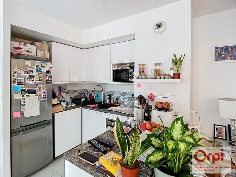 Appartement - 87 m² - 4 pièces