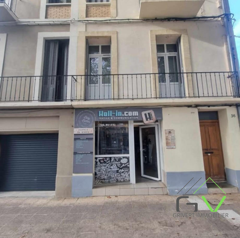 Local commercial - 48 m² - 2 pièces