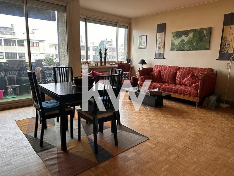 Appartement - 77 m² - 3 pièces