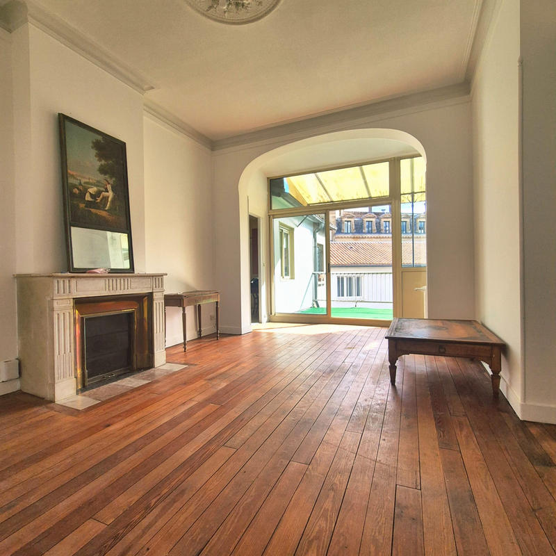 Appartement - 136 m² - 5 pièces