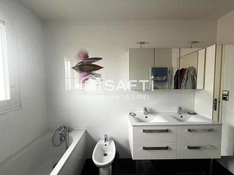 Maison - 104 m² - 7 pièces