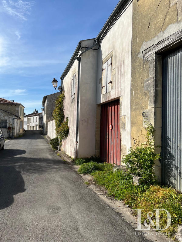 Parking / Garage - 53 m²