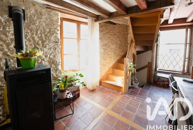 Maison - 92 m² - 4 pièces