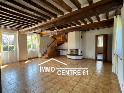 Maison - 218 m² - 8 pièces